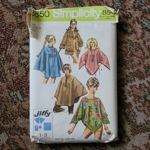 Vintage 70s Poncho Pattern